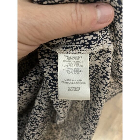 REBECCA TAYLOR 100% Silk Blouse White Blue Top Floral V-Neck Size 2 Or Medium - Picture 6 of 6